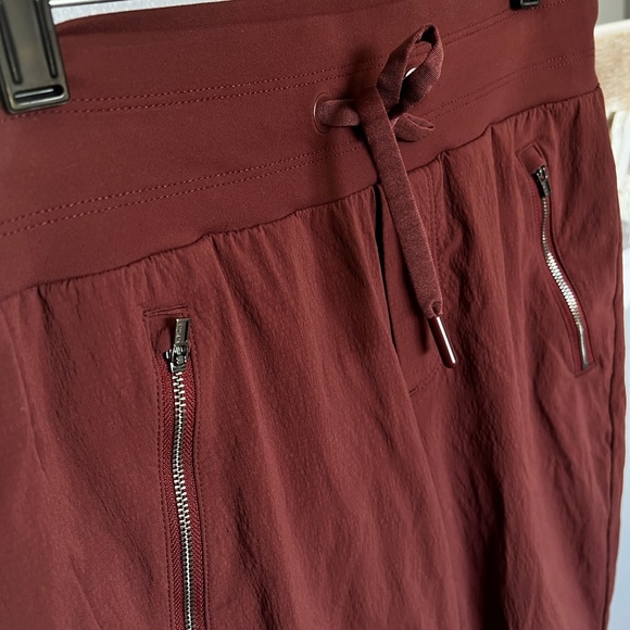 Athleta Trekkie North Jogger - Picture 10 of 10